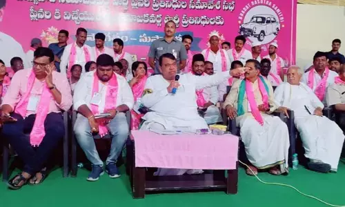 ప్రభుత్వానికి అభివృద్ధి, సంక్షేమం రెండు కళ్ళు : పోచారం శ్రీనివాస రెడ్డి