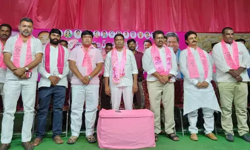 గులాబీ జెండా ప్రజల గుండె చప్పుడు.. ఎమ్మెల్యే జీవన్ రెడ్డి