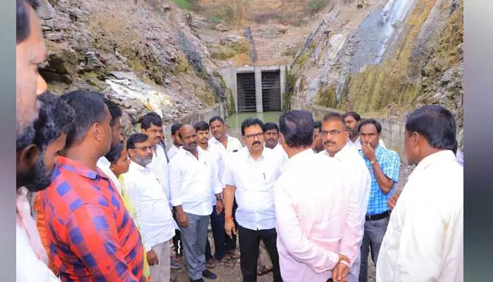 ఉదయసముద్రం ప్రాజెక్టును వచ్చేనెల ప్రారంభిస్తాం : ఎమ్మెల్యే చిరుమర్తి లింగయ్య ఉదయసముద్రం ప్రాజెక్టును వచ్చేనెల ప్రారంభిస్తాం : ఎమ్మెల్యే చిరుమర్తి లింగయ్య