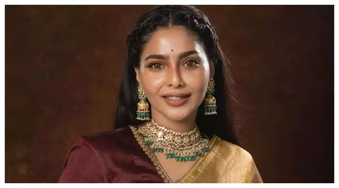 సెక్సీగా ఉంటుందంటే ఒప్పుకున్నా: హీరోయిన్ ఐశ్వర్య సెక్సీగా ఉంటుందంటే ఒప్పుకున్నా: హీరోయిన్ ఐశ్వర్య