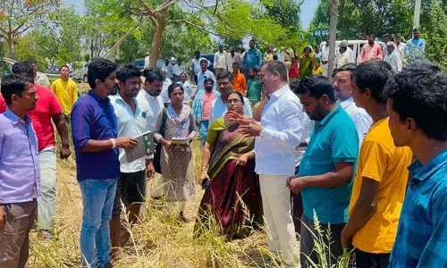 నష్టపోయిన రైతులను ఆదుకోవాల్సిన బాధ్యత ప్రభుత్వానిదే : ఎమ్మెల్యే రఘునందన్ రావు