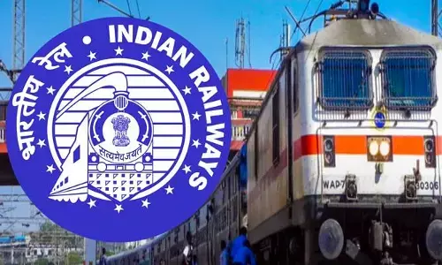 సామాన్యుడికి దూరమవుతున్న రైలు బండి