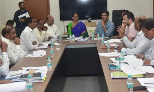 కేసీఆర్​ చేపట్టిన బృహత్తర పథకమే డబుల్ బెడ్⁬రూమ్ ఇండ్లు : మంత్రి సబితా ఇంద్రారెడ్డి