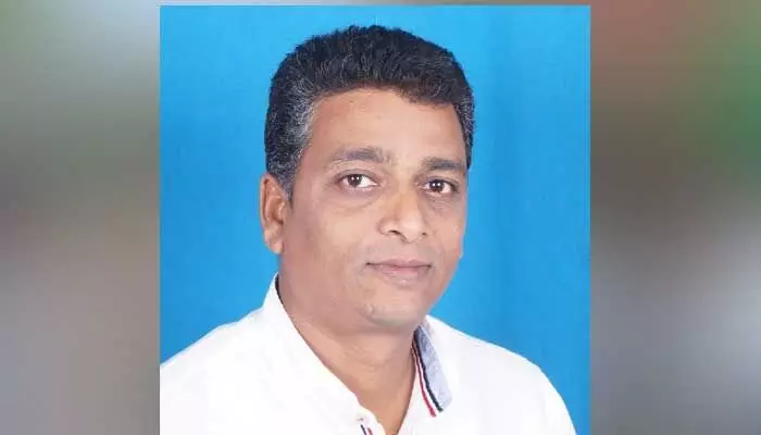 గుండెపోటుతో టీఎన్ జీఓ సంఘం జిల్లా అధ్యక్షుడు మృతి.. గుండెపోటుతో టీఎన్ జీఓ సంఘం జిల్లా అధ్యక్షుడు మృతి..