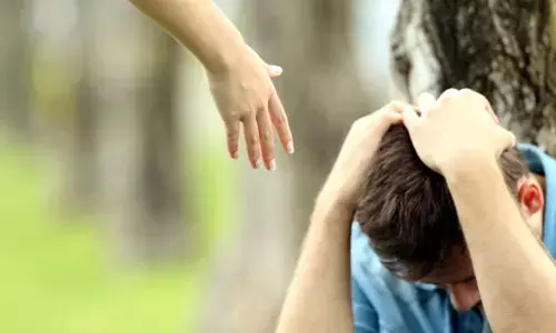 కైండ్‌నెస్ పీపుల్.. ప్రతీ 2 నిమిషాలకు ఒకసారి హెల్పింగ్