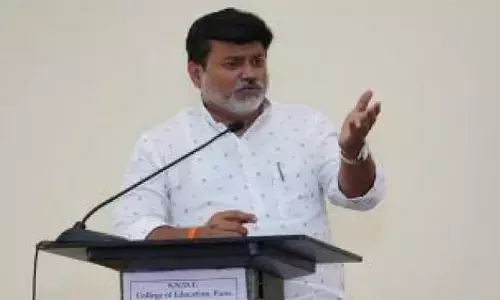 షిండేతో టచ్‌లో 33 మంది ఎమ్మెల్యేలు.. మంత్రి ఉదయ్ సామంత్