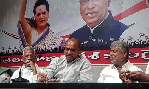 ‘పాలన గాలికి.. ఓన్లీ పాలిటిక్స్‌పైనే ఫోకస్’
