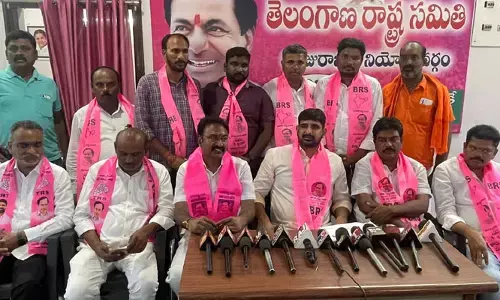 దళితబంధులో ఎమ్మెల్యేలు డబ్బులు తీసుకోలేదు : ఎమ్మెల్సీ పాడి కౌశిక్ రెడ్డి