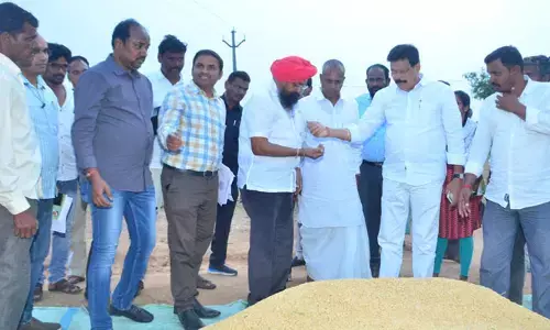 రైతులకు ఇబ్బందులు కలగకుండా ధాన్యం కొనుగోళ్లు : రాష్ట్ర పౌర సరఫరాల సంస్థ చైర్మన్ రవీందర్ సింగ్