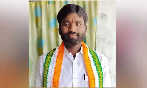 పంచాయితీ కార్యదర్శులను పర్మినెంట్ చేయాలి.. కాంగ్రెస్ పార్టీ జిల్లా నాయకులు
