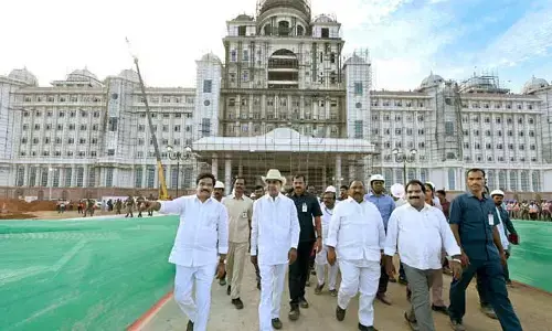 సారొస్తారా..? హాట్ టాపిక్‌గా కేసీఆర్ రెగ్యులర్ విజిట్‌