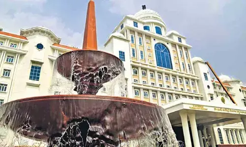 కొత్త సచివాలయం పరిసరాల్లో భారీ భద్రత