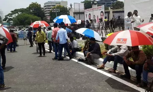 సచివాలయంలో సుదర్శన యాగం.. మీడియాపై ఆంక్షలు