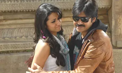 Pawan kalyan : పవన్ కళ్యాణ్‌తో మరోసారి జతకట్టనున్న త్రిష