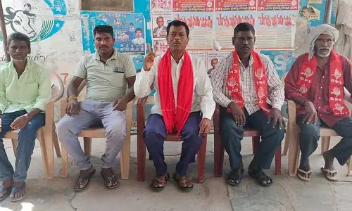మేడేను విజయవంతం చేయాలి..