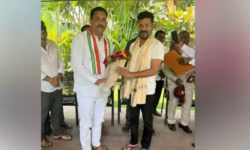 టీపీసీసీ చీఫ్ రేవంత్ రెడ్డిని కలిసిన ఆడే గజేందర్..