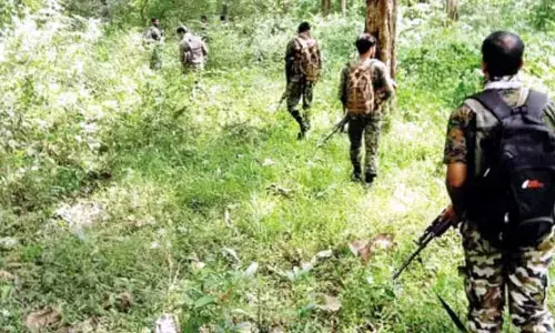 గడ్చిరౌలిలో భారీ ఎన్ కౌంటర్.. ముగ్గురు మావోయిస్టులు హతం