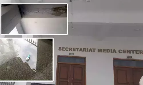 TS New Secretariat: ఒక్క రాత్రి వర్షానికే బయటపడ్డ కొత్త సెక్రటేరియట్ డొల్లతనం