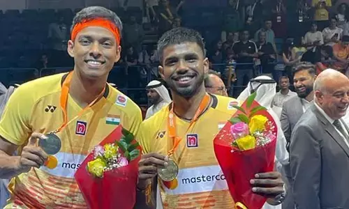 హిస్టరీ క్రియేట్ చేసిన భారత బ్యాడ్మింటన్ జోడీ.. ఆసియా ఛాంపియన్‌షిప్‌లో స్వర్ణం