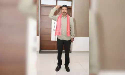 కొత్త అవతారమెత్తిన డీహెచ్ శ్రీనివాస్ రావు.. నెటిజన్ల నుంచి తీవ్ర విమర్శలు!