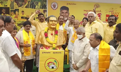 కార్మికులను అమితంగా ప్రేమించిన మహానేత NTR: కాసాని జ్ఞానేశ్వర్