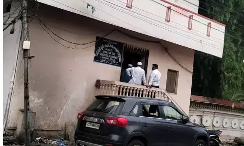 ప్రభుత్వ కార్యాలయాలకు సొంత భవనాలు కరువు..