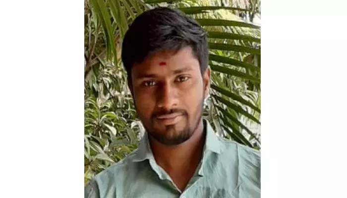 రైలు కిందపడి యువకుడి ఆత్మహత్య రైలు కిందపడి యువకుడి ఆత్మహత్య