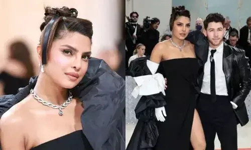 Priyanka Chopra :204 కోట్ల విలువైన నెక్లెస్ ధరించిన ప్రియాంక చోప్రా