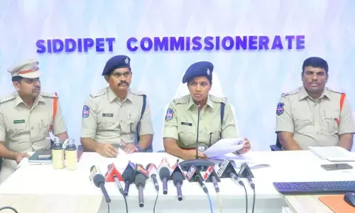 నకిలీ పోలీసుల ముఠా గుట్టు..రట్టు