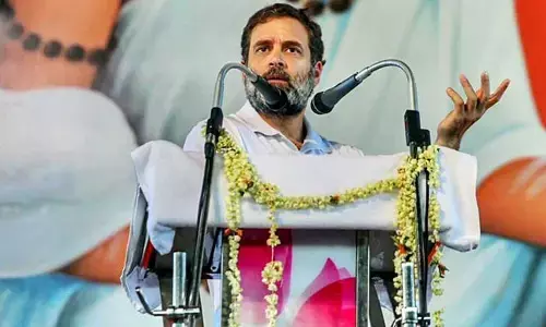 గుజరాత్ హైకోర్టులో రాహుల్ గాంధీకి చుక్కెదురు..