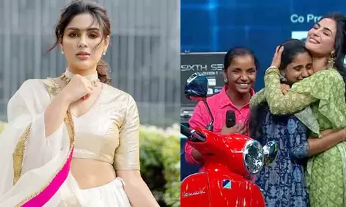 స్టూడెంట్స్‌కు స్కూటీలు అందజేసి గొప్ప మనసు చాటుకున్న Samyuktha Menon
