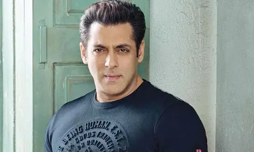 Salman Khan :హాలీవుడ్ సినిమాను ప్రమోట్ చేస్తున్న సల్మాన్ ఖాన్!