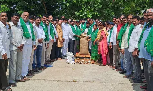 రైతు సంక్షేమమే.. సీఎం కేసీఆర్ లక్ష్యం : ఎఫ్డీసీ చైర్మన్ వంటేరు ప్రతాప్ రెడ్డి