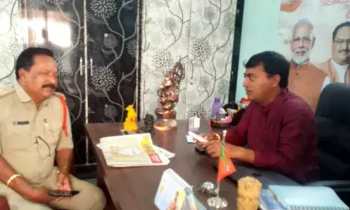 మంత్రి కేటీఆర్ పర్యటన ఎఫెక్ట్.. వరంగల్‌లో కాంగ్రెస్, బీజేపీ నేతల అరెస్ట్!