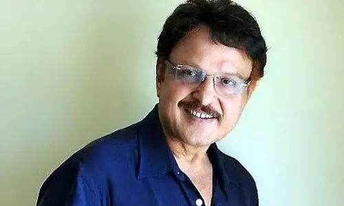ఆ చానల్స్‌పై శరత్ బాబు ఫ్యామిలీ ఫైర్.. కేసు పెడతామంటూ వార్నింగ్..!