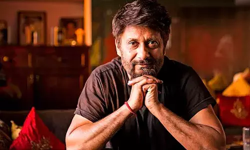 మా ఇద్దరినీ ఇండస్ట్రీ నుంచి తరిమేసే కుట్ర జరుగుతోంది: వివేక్ అగ్నిహోత్రి