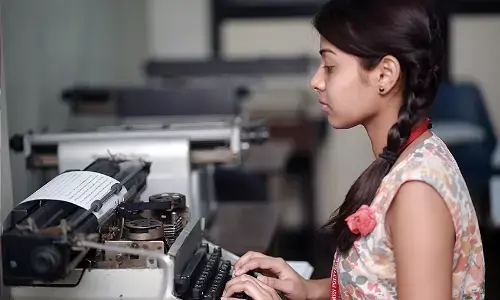టైపిస్ట్ పోస్టులకు నోటిఫికేషన్ రిలీజ్.. పూర్తి వివరాలు ఇవే ?
