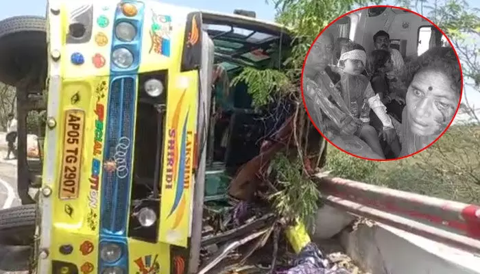 బిగ్ బ్రేకింగ్ : శ్రీశైలం ఘాట్ రోడ్డుపై బస్సు బోల్తా.. 20 మందికి గాయాలు బిగ్ బ్రేకింగ్ : శ్రీశైలం ఘాట్ రోడ్డుపై బస్సు బోల్తా.. 20 మందికి గాయాలు