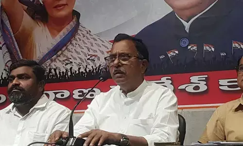 తెలంగాణలో ప్రియాంక గాంధీ చేయబోయే ప్రకటన ఇదే: మల్లు రవి