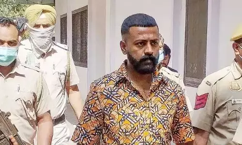 సీఎం కేజ్రీవాల్‌కు మరో బిగ్ షాక్.. ఢిల్లీ లెఫ్టినెంట్ గవర్నర్‌కు సుఖేశ్ సంచలన లేఖ