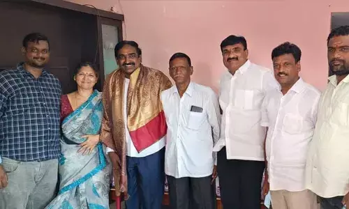 హాకా చైర్మన్ కు సన్మానం..