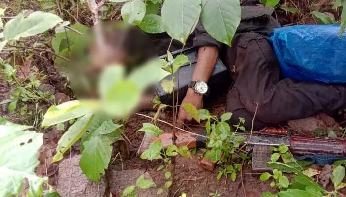 ఎన్ కౌంటర్లో మావోయిస్టు హతం ఎన్ కౌంటర్లో మావోయిస్టు హతం