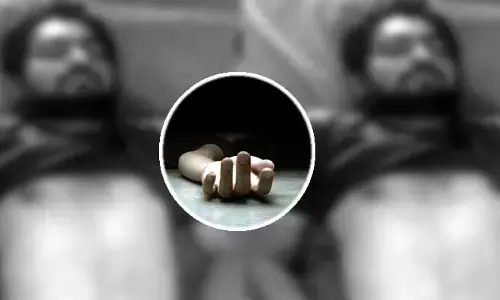 క్రికెట్ ఆడుతుండగా సాఫ్ట్‌వేర్ ఉద్యోగికి గుండెపోటు