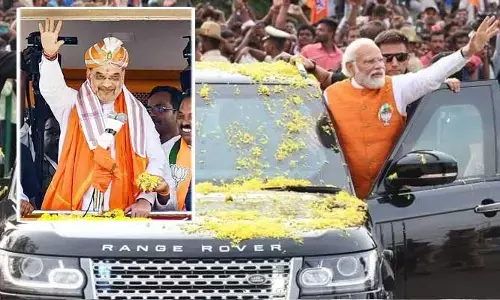కర్ణాటక: రోడ్ షోలతో దుమ్ములేపుతున్న మోడీ, అమిత్ షా