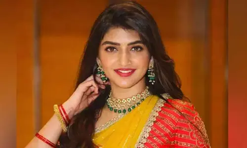 నిర్మాతలను భయపెడుతున్న శ్రీలీల.. డేట్స్‌తో ఇబ్బందులే..