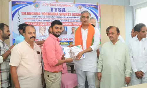 అన్ని విద్యాసంస్థల్లో యోగ శిక్షణ : మంత్రి హరీష్ రావు