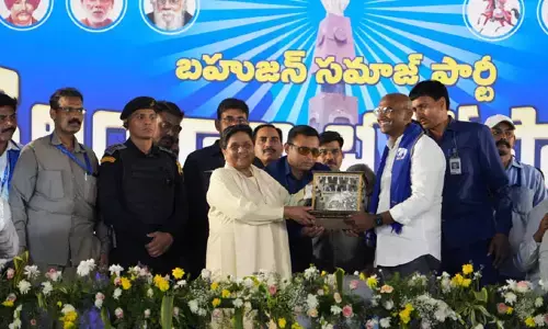 BSP అధికారంలోకి వస్తే.. RS ప్రవీణ్ కుమార్ CM: మాయావతి కీలక ప్రకటన