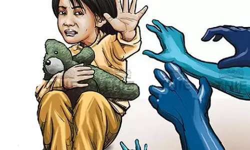 మెట్ పల్లిలో మైనర్ బాలిక కిడ్నాప్