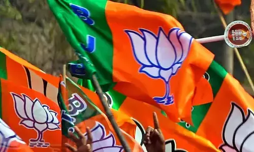 తెలంగాణ నుంచి పోల్ మేనేజ్ మెంట్.. బోర్డర్ నుంచి బీజేపీ స్పెషల్ ఆపరేషన్!