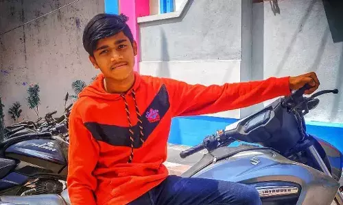 ఆర్మూర్ లో ఇంటర్ విద్యార్థి ఆత్మహత్య